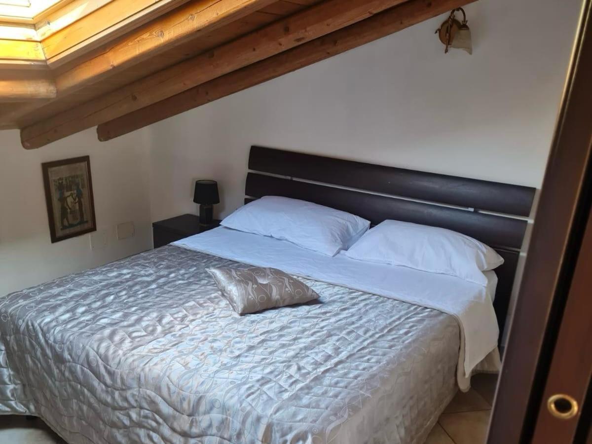 Apartment Casa Lmt Aci Catena